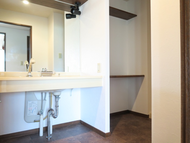 竹林と暮らす 404の内観