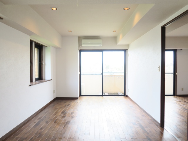 竹林と暮らす 404の内観