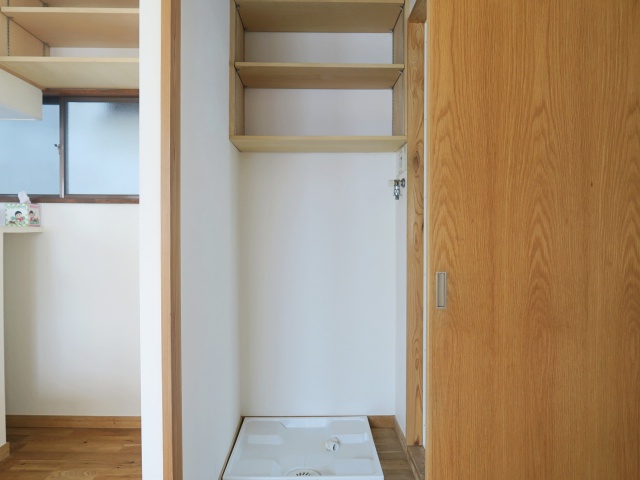 無垢とレトロ感と 1の内観
