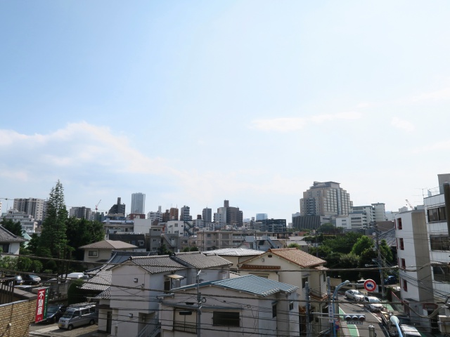 夏目坂に暮らす 401の内観