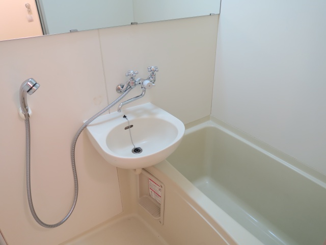 やんわりのんびり 103の内観