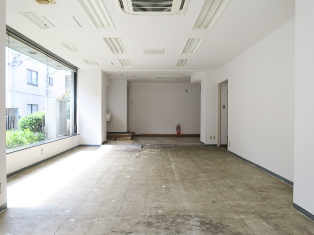 商売始めてみませんか？ 1の内観