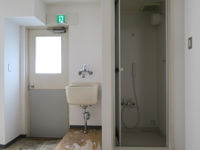 商売始めてみませんか？ 1の内観