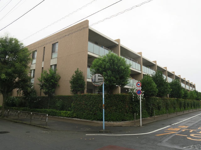 ファミリーテラス 115の外観