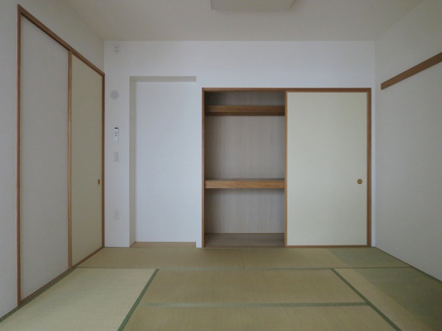 ファミリーテラス 115の内観