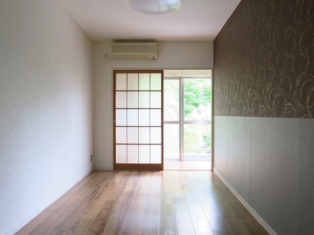 癒しのサンルーム 301の内観