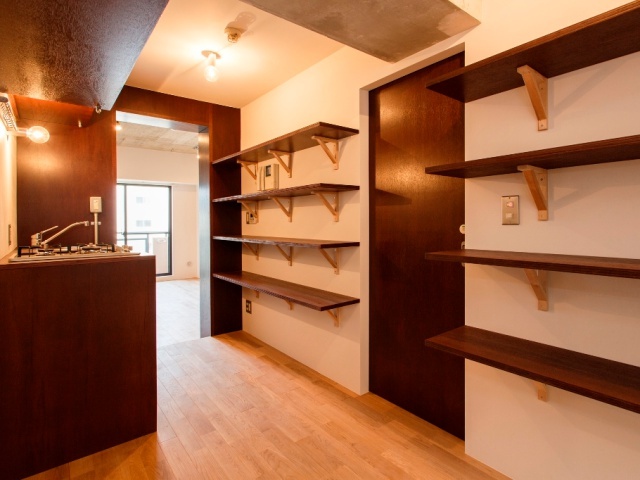 大人のビターチョコ 401の内観