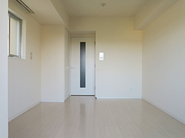四季を眺める部屋 501の内観