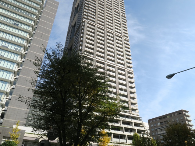 タワマン生活 3110の外観