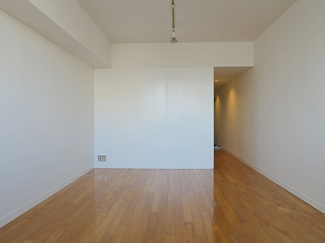 長く住みよく 403の内観