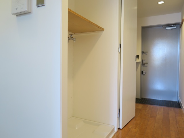 長く住みよく 403の内観