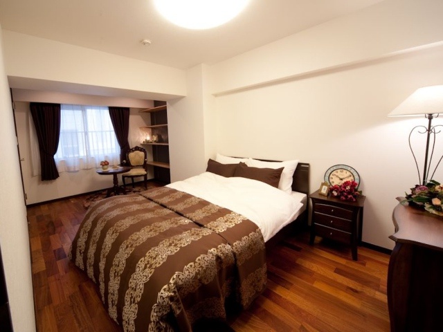 広さに溺れる 210の内観