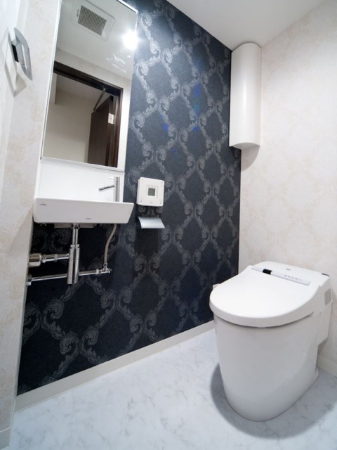 広さに溺れる 210の内観