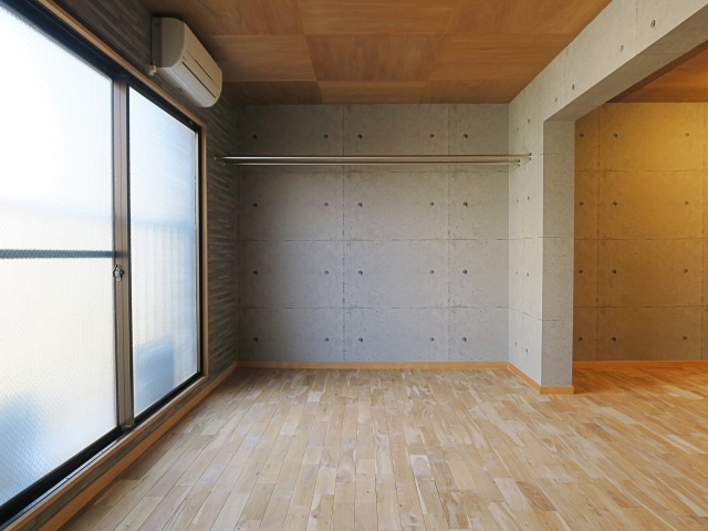 バイクも一緒に 202の内観