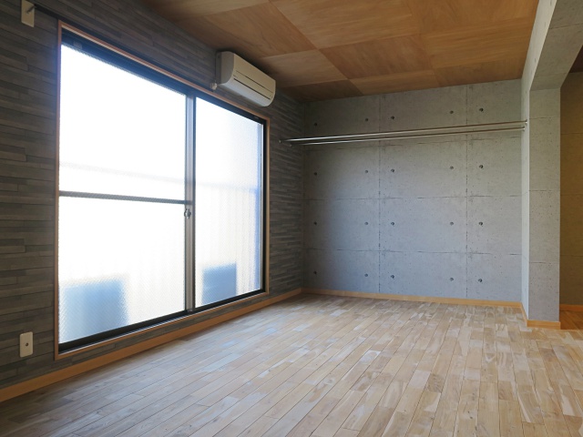 バイクも一緒に 202の内観