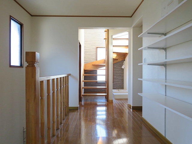 オーナー気分で 301の内観