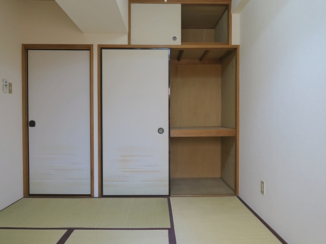 仲良く半分こ 102の内観