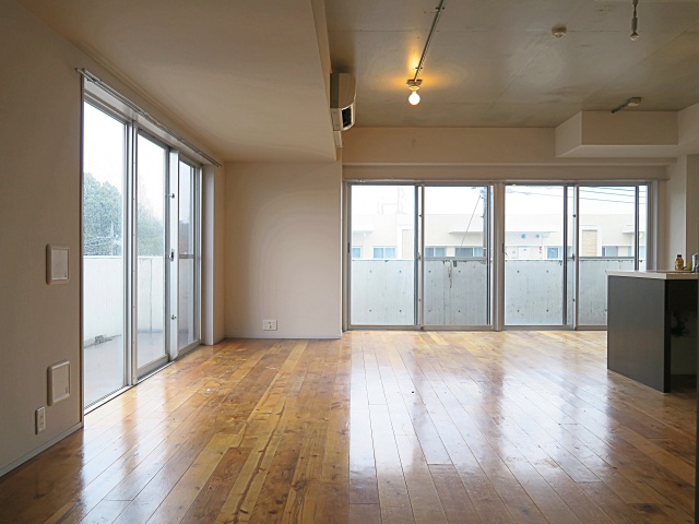 イケメンルーム 408の内観