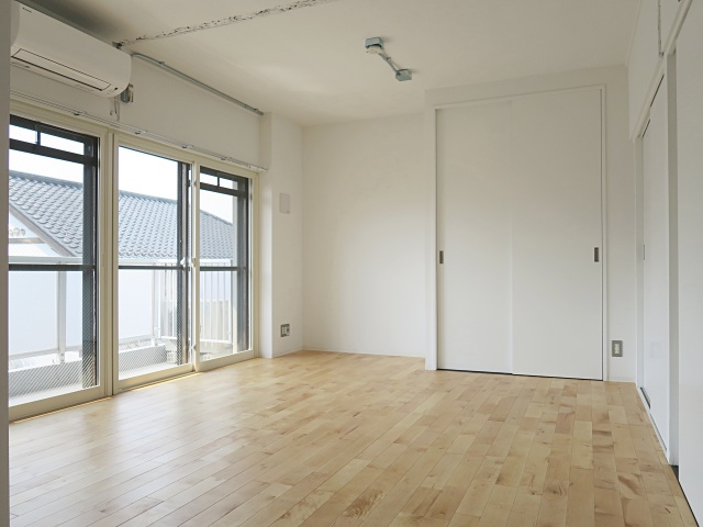 のんびり長く 202の内観