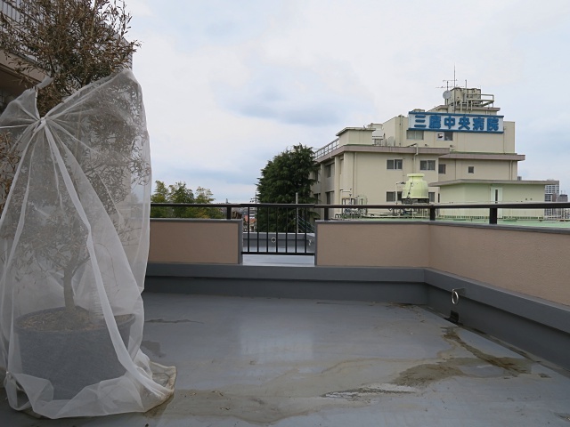 週末は友達誘って！ 303の内観