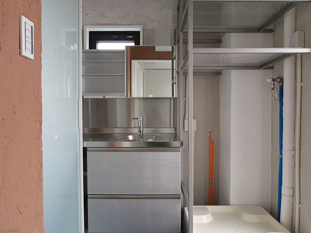 週末は友達誘って！ 303の内観