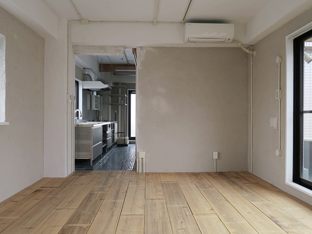 週末は友達誘って！ 303の内観