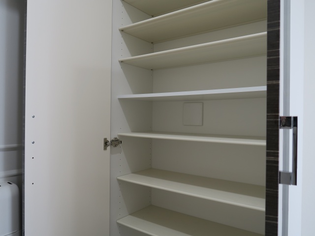 懐かしい景色を眺めて 813の内観