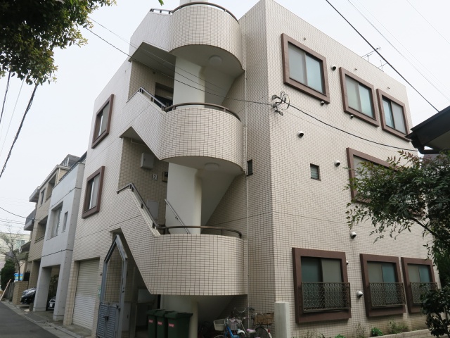 世田線ライフ 102の外観