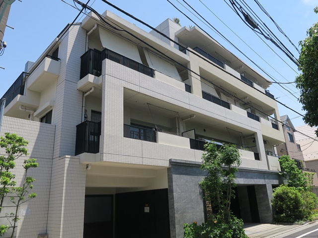 優等生ファミリー 201の外観