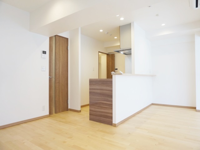 樺桜を踏みしめる日常 103の内観