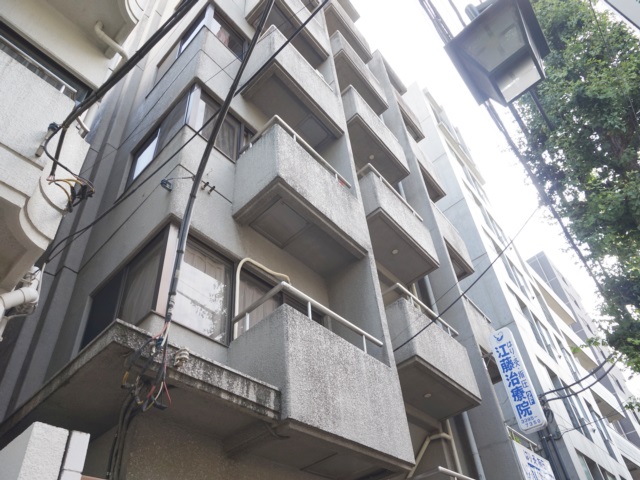 フレッシュグリーン 402の外観