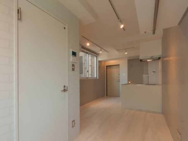 コンパクトを楽しむ 204の内観