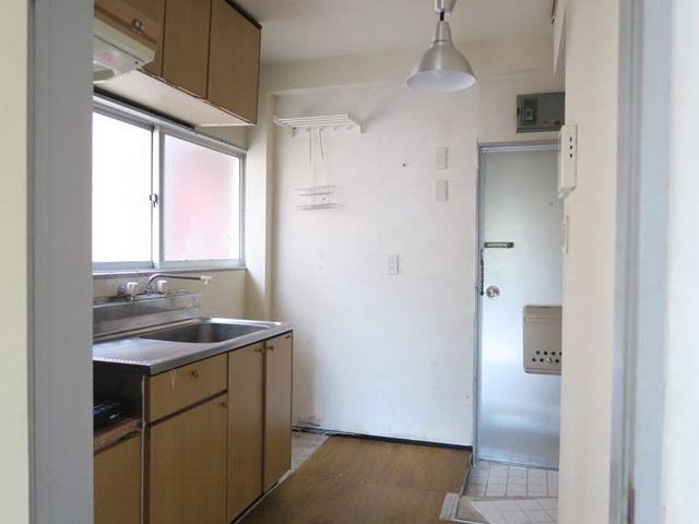 元祖？DIYマンション 302の内観