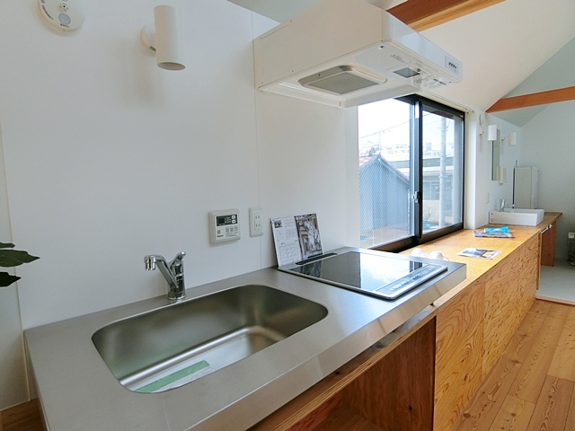 ぐるっと梁を眺めて G8の内観