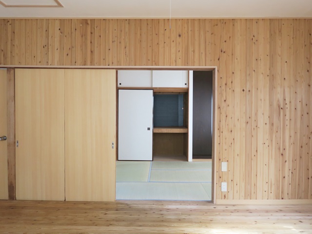 車庫つき コスパ戸建て 1の内観