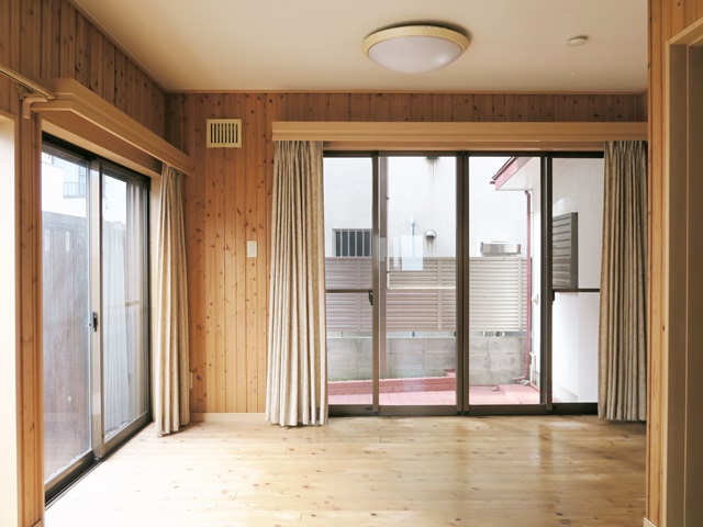 車庫つき コスパ戸建て 1の内観