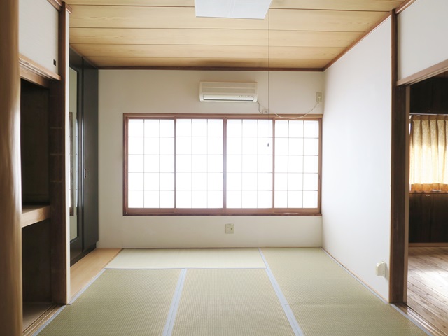 車庫つき コスパ戸建て 1の内観