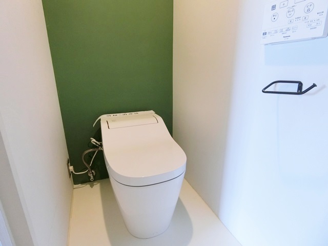 配管むき出し大キッチン 603の内観
