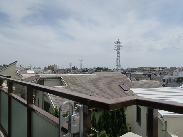 うれしい20帖リビング 303の内観