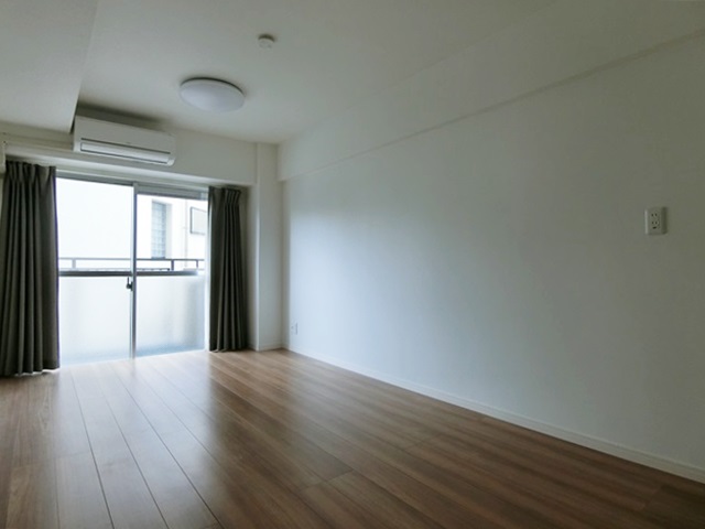 誰にでもおすすめ 310の内観