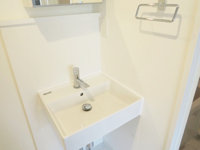 無機質空間に温もりを② 403の内観