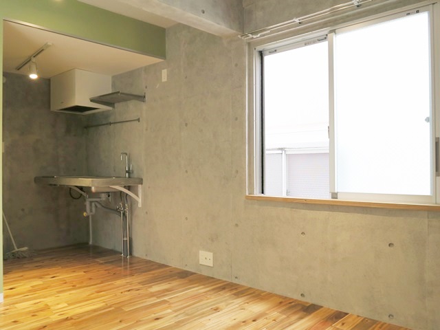 無機質空間に温もりを② 403の内観