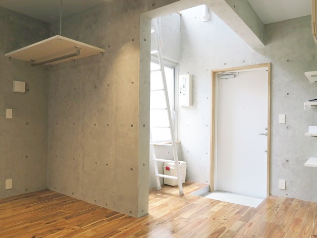 無機質空間に温もりを② 403の内観