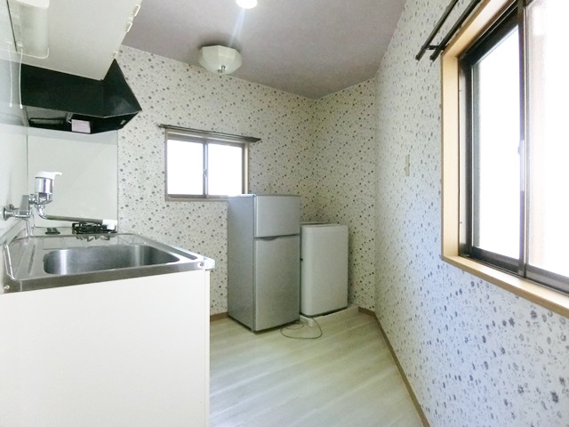 敷礼０！山小屋な天井 202の内観