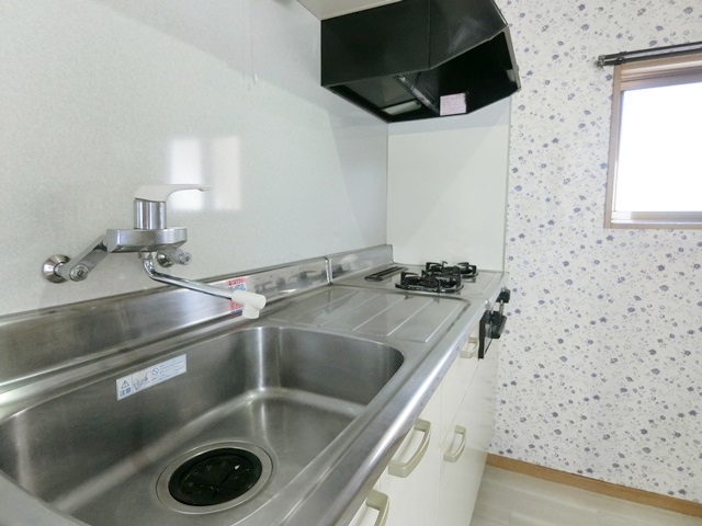 敷礼０！山小屋な天井 202の内観