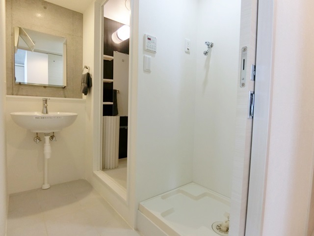 小上がりベッドスペース 101の内観