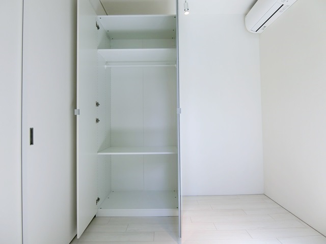 半地下ギャラリー空間 104の内観
