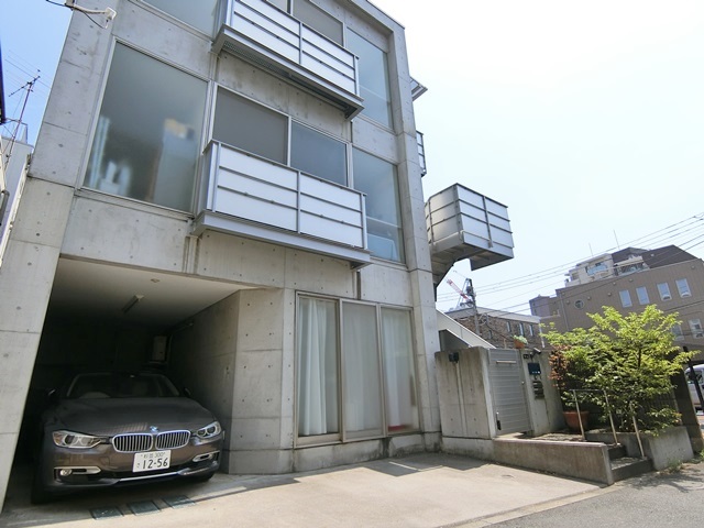 キッチンから太陽礼拝! 301の外観
