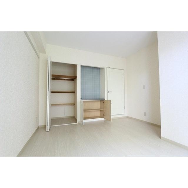  405の内観