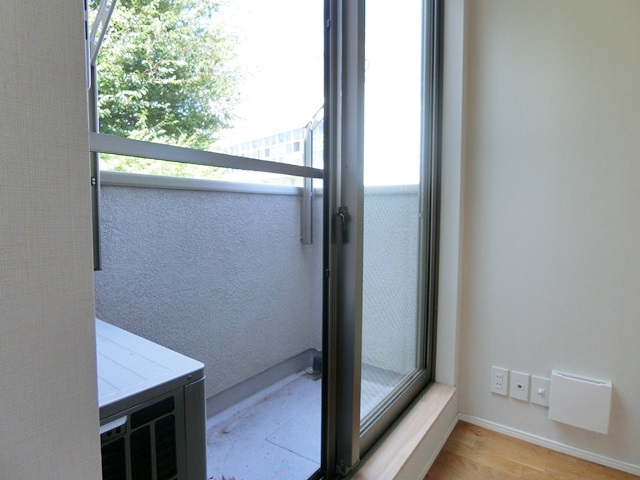 障子越しの千駄木緑 9の内観